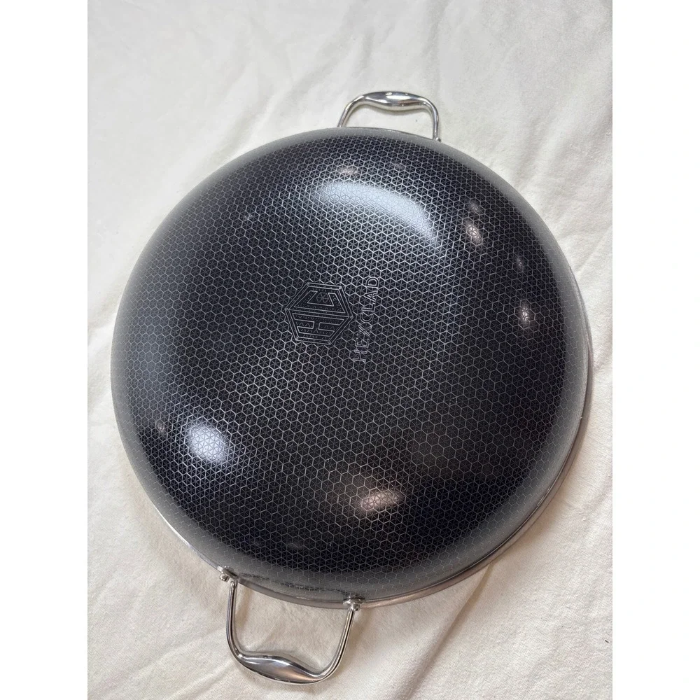 HexClad Hybrid Nonstick 14Inch Wok Stainless Steel Dual Handle without lid